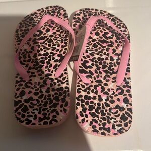 Cute little girls flip flops!